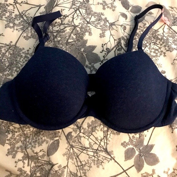 SOLD - Brand new 38C Bra - Picture 1 of 4